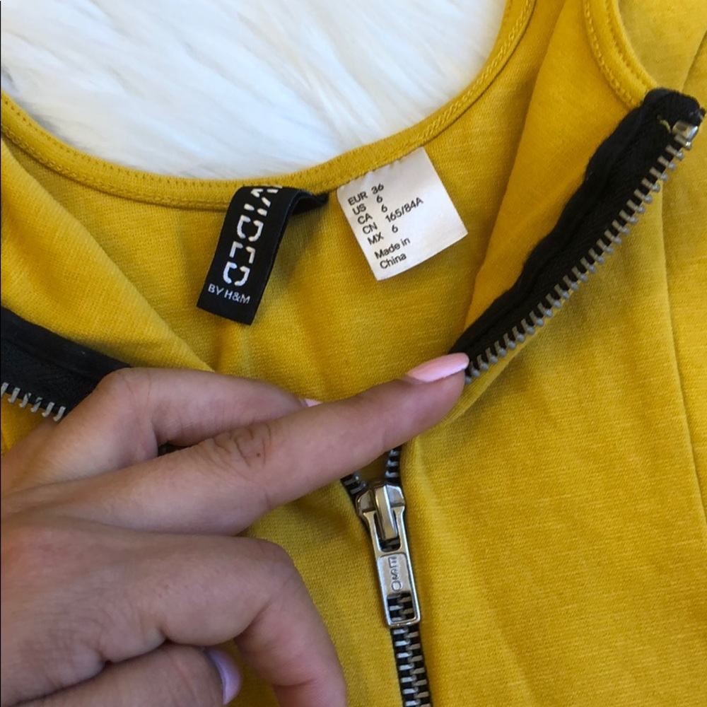 H&M Zipper Dress - Picture 4 of 10